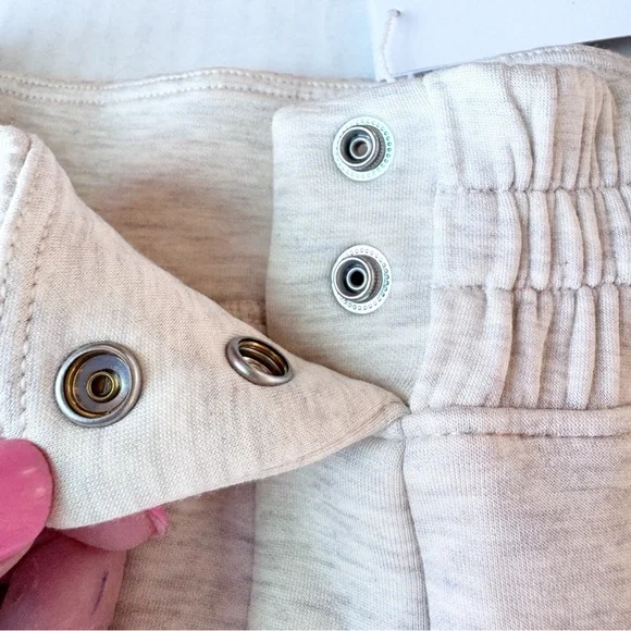 SPANX New Brushed AE Straight Legging in Heather Cream NWT Size S - Picture 5 of 16